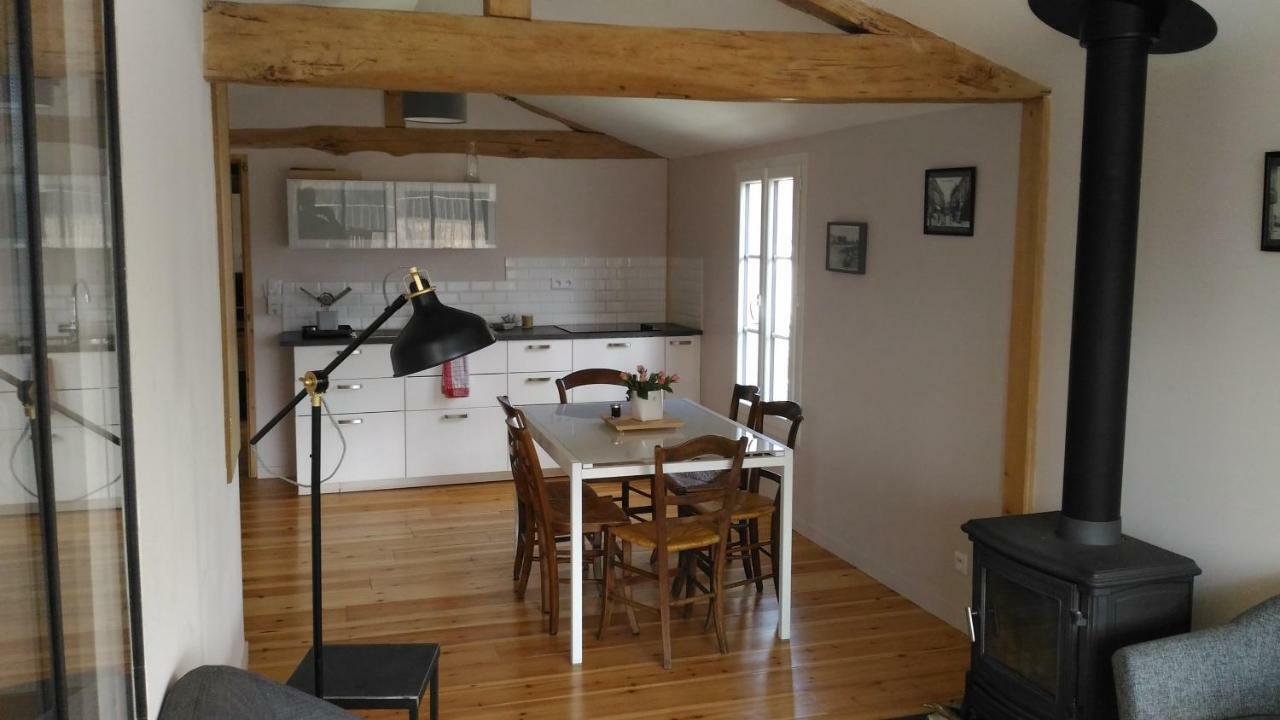 Villa Le Gué Renard-un Balcon Sur La Charente Jarnac Esterno foto