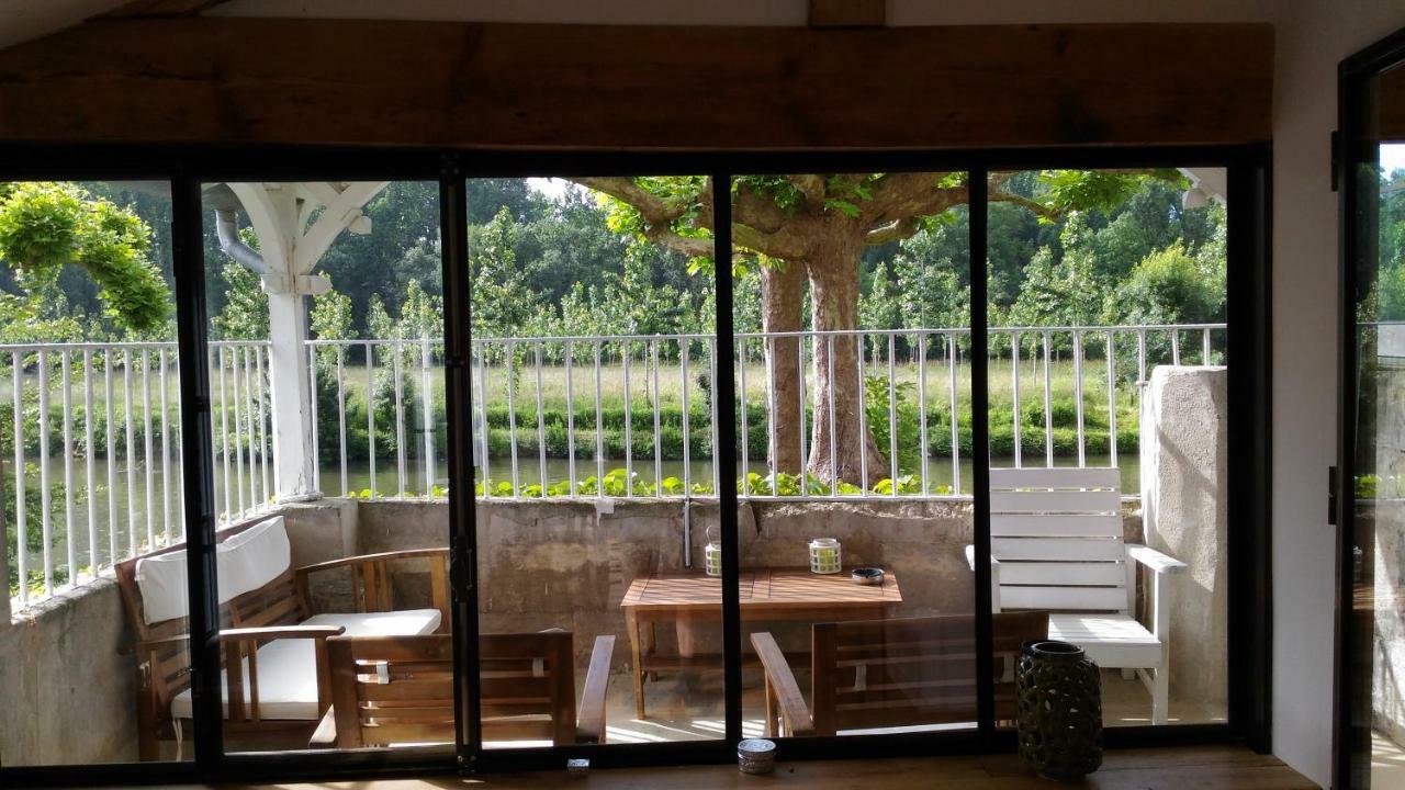 Villa Le Gué Renard-un Balcon Sur La Charente Jarnac Esterno foto
